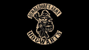 Dumbledores Army標誌，上面有一個戴著巫師帽、拿著掃帚的骷髏頭。 — 省電 壁紙
