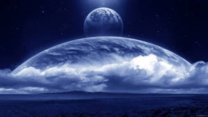 一個藍色星球懸浮在雲層之上，星空下有一個月亮。 — 月光 壁紙