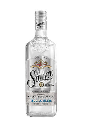 Sauza Tequila Silver 瓶子，帶有銀色標籤和浮雕徽章，置於白色背景上 — IQOO Pad5 壁紙