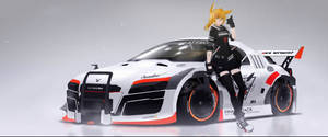 穿著賽車裝備的動漫女孩靠在一輛未來主義的賽車上。 — 動漫汽車 壁紙