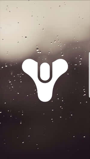 一個白色標誌在帶有雨痕的窗戶上，帶有從暗到亮的漸變。 — 遊戲玩家標誌 壁紙