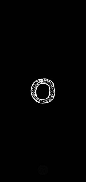 黑色背景上一個白色素描字母 O，下方有指紋圖示。 — 字母e 壁紙