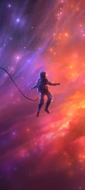 太空人在色彩繽紛的宇宙星雲中漂浮，帶有紫色和橙色雲層。 — 1440x3200 壁紙