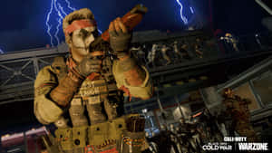 士兵在夜間瞄準步槍，殭屍在閃電下攻擊工業結構。 — Studio Display 壁紙