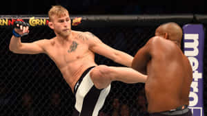 MMA拳手在八角籠內的UFC比賽中執行高踢。 — 終極格鬥冠軍賽 壁紙