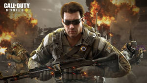 來自 Call of Duty Mobile 的爆炸性城市戰鬥場景中，士兵開火射擊。 — 電玩遊戲 GIF 壁紙