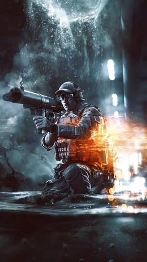 士兵在水中發射火箭發射器，背後有熾熱的爆炸。 — 電玩遊戲 GIF 壁紙
