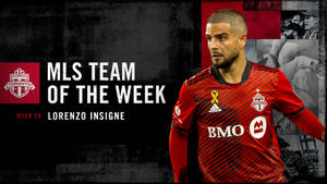 足球運動員 Lorenzo Insigne 身穿紅色球衣獲選為 MLS Team of the Week。 — 運動 壁紙