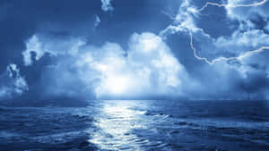 暴風雨中的海洋，閃電劃破烏雲。 — 暴風 壁紙