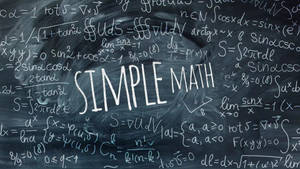 黑板佈滿數學方程式，並顯眼地寫上「SIMPLE MATH」。 — 黑板 壁紙
