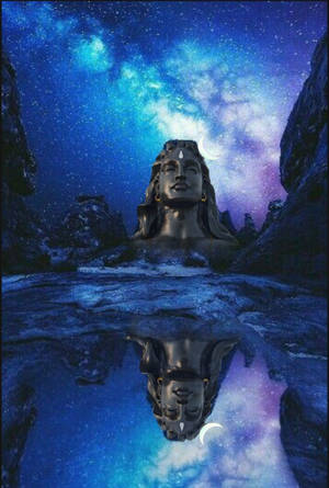 濕婆神像倒映在水中，上方是帶有新月的繁星銀河天空。 — 宇宙美學 壁紙