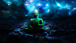 一尊發光的佛像在星空下冥想。