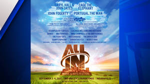 All In Music & Arts Festival 海報，帶有日落田野和藝術家陣容。 — 70年代動圖 壁紙