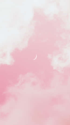 粉紅色天空中的新月與白雲 — 美學月亮 壁紙