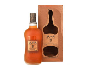 Jura 21年單一麥芽威士忌酒瓶連木製禮盒。 — 桌面 壁紙