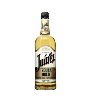 一瓶Juárez Tequila Gold，內有金色液體和醒目標籤。 — 榮耀Magic V Flip 2 壁紙