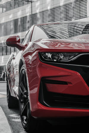 紅色跑車停在玻璃建築附近的城市街道上 — Mercedes Benz C300 壁紙