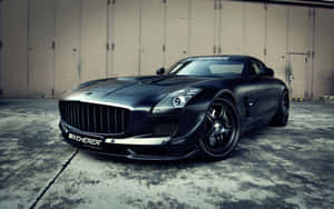 工業車庫場景中的啞黑色Mansory SLS AMG跑車。 — 跑車 壁紙