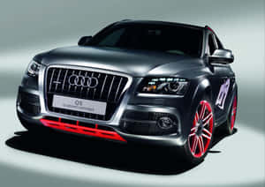 消光灰色Audi Q5定制概念SUV，帶有紅色車輪和賽車號碼48。 — 奧迪 GIF 壁紙