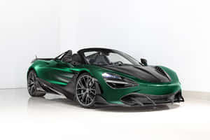 白色工作室中的綠色McLaren Speedtail敞篷跑車，帶有黑色飾邊。 — 4K 法拉利 壁紙