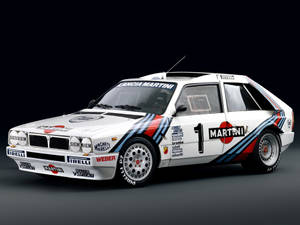 白色Lancia Delta S4拉力賽車，Martini塗裝，1號車號，攝影棚。 — 賽車 壁紙