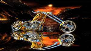 金色chopper摩托車在水中倒影，日落熾熱，有山脈。 — 巴布風機車 壁紙