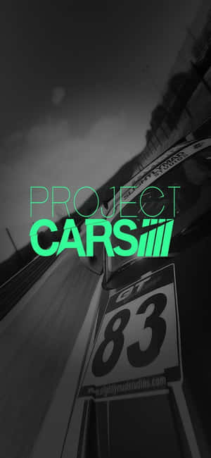 賽車號碼83在賽道上奔馳，帶有發光綠色Project Cars文字覆蓋。 — 電玩遊戲 GIF 壁紙