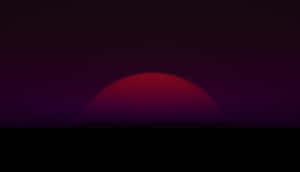 一輪紅太陽在黑暗的地平線落下，天空呈紫色。 — 美學天空 壁紙