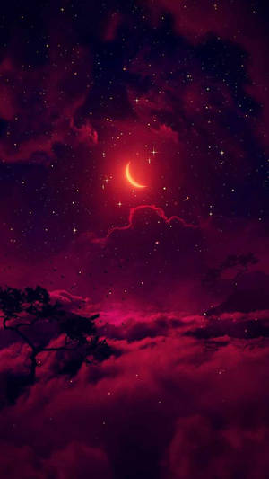 星空紫色天空中，剪影樹木之上的紅色新月。 — 深色霓虹 iPhone 壁紙