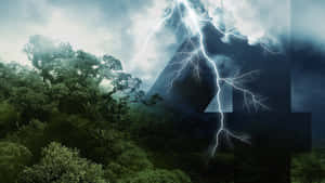 閃電穿過暴風雲，落在茂密的森林上方。 — 電玩遊戲 GIF 壁紙