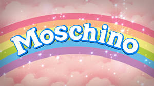Moschino 標誌在彩虹上方拱起，粉彩天空上點綴著閃爍的星星。 — 彩虹美學 壁紙