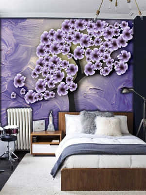 一間臥室，配有床和鼓組，背景是紫色花卉3D壁紙。