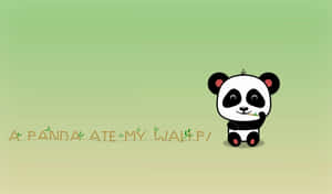 可愛的卡通熊貓吃竹子，背景為綠色，帶有文字「A PANDA ATE MY WALLPAPER」。 — 可愛熊貓 壁紙