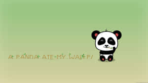 可愛的卡通熊貓在綠色背景上吃竹子，並帶有「A PANDA ATE MY WALLPAPER」文字。 — 可愛熊貓 壁紙