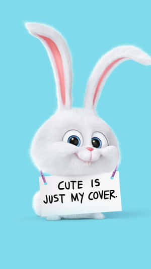 一隻卡通兔子舉著一個寫有「Cute is just my cover」的牌子。 — 兔子 GIF 壁紙