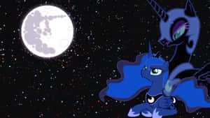 藍色小馬長有星形翅膀，在星空下仰望新月。 — 黑夜 壁紙