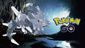一隻金屬質感的寶可夢在洞穴中跳躍，Pokémon GO 標誌清晰可見。 — 寶可夢 壁紙