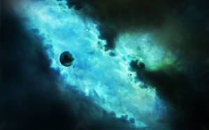 一顆行星在帶有黑暗宇宙雲的發光青色星雲中漂流。 — 藍色銀河 壁紙