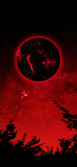 紅色行星在宇宙天空中發光，下方有樹木剪影 — iPhone 18 Pro 壁紙
