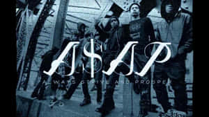 七位穿著街頭服的年輕男子在金屬橋上擺姿勢，帶有「ASAP」文字疊加。 — ASAP Rocky 壁紙