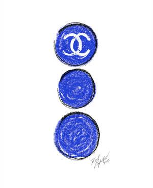 三個藍色圓圈，帶有 Chanel 標誌，頂部圓圈手繪素描藝術 — Galaxy Z Fold 5 壁紙