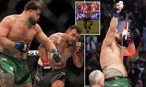 三位運動員在行動：籠中的MMA拳手、奔跑的橄欖球聯賽球員，以及慶祝勝利的拳手。 — 運動 壁紙