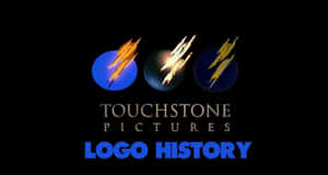 Touchstone Pictures標誌歷史圖形，藍色球體上帶有火焰條紋。 — 標誌 壁紙