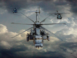三架軍用直升機在多雲天空中編隊飛行。 — 軍事動圖 壁紙