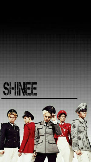 K-pop組合SHINEE穿著軍事風格服裝為宣傳照擺姿勢。 — 復古90年代風格 壁紙