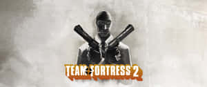 《Team Fortress 2》角色在煙霧彌漫的灰色背景前交叉手持手槍。 — 高畫質遊戲 壁紙