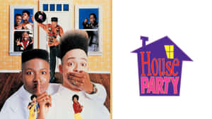 《House Party》電影海報，特色是角色以俏皮姿勢和紫色房子標誌。 — 派對 壁紙