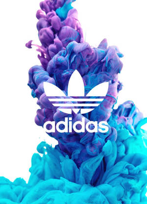 adidas標誌從旋轉的紫色和青色墨水中浮現，背景為白色 — 愛迪達 GIF 壁紙
