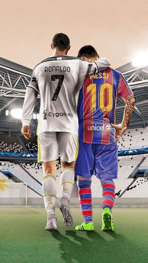 兩位足球傳奇羅納度與梅西一起走在球場上。 — Cristiano Ronaldo 足球 壁紙