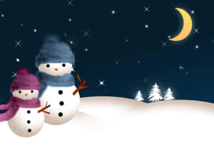 兩個戴著帽子和圍巾的雪人，在星空夜空下，有一彎新月。 — 雪人 壁紙